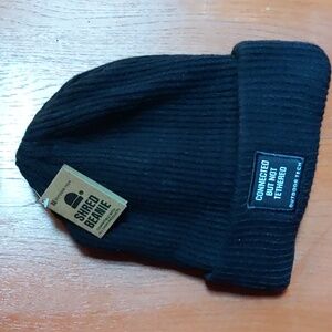 Black Outdoor Tech Shred Beanie